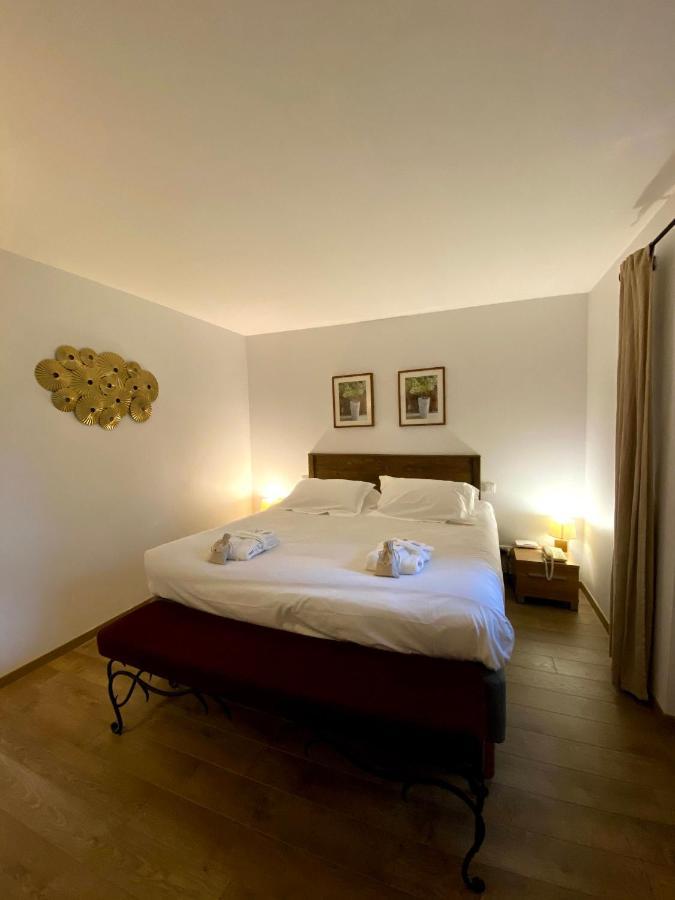 Le Manoir De L'Etang Hotell Mougins Eksteriør bilde